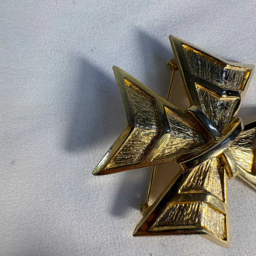 Vtg KJL‎ Kenneth Jay Lane Maltese Cross Brooch Pin 2.5